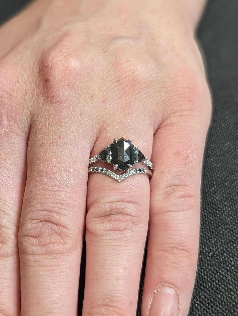 18K White Gold 1.5ct Hexagon Triangle Salt and Pepper Diamond Engagement Ring Set | Unique Chevron Ombre Diamond Band | Gift for Her