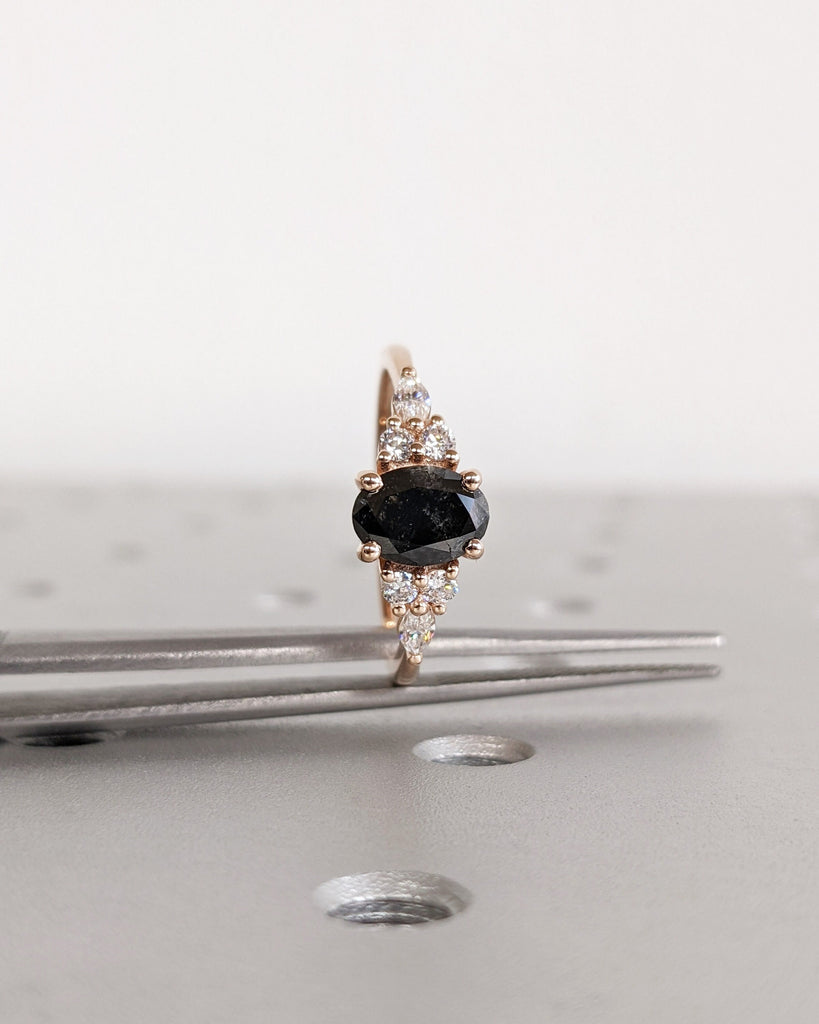 Galaxy Raw Salt & Pepper Diamond Ring For Women- Oval Cut Diamond Engagement Ring- Unique Bridal Promise Ring- 14K Solid Rose Gold- Art Deco