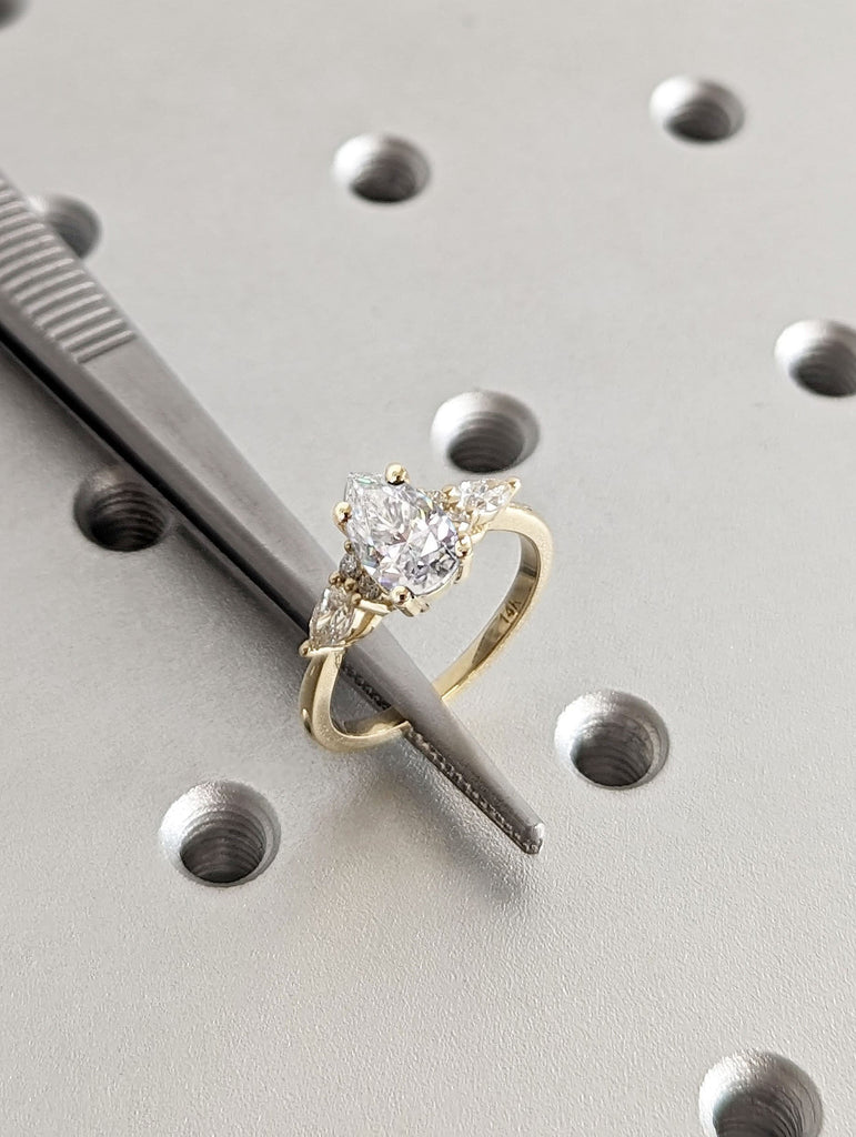 1ct Pear cut Moissanite 14K Yellow Gold Diamond Clusters Wedding Annviersary Ring