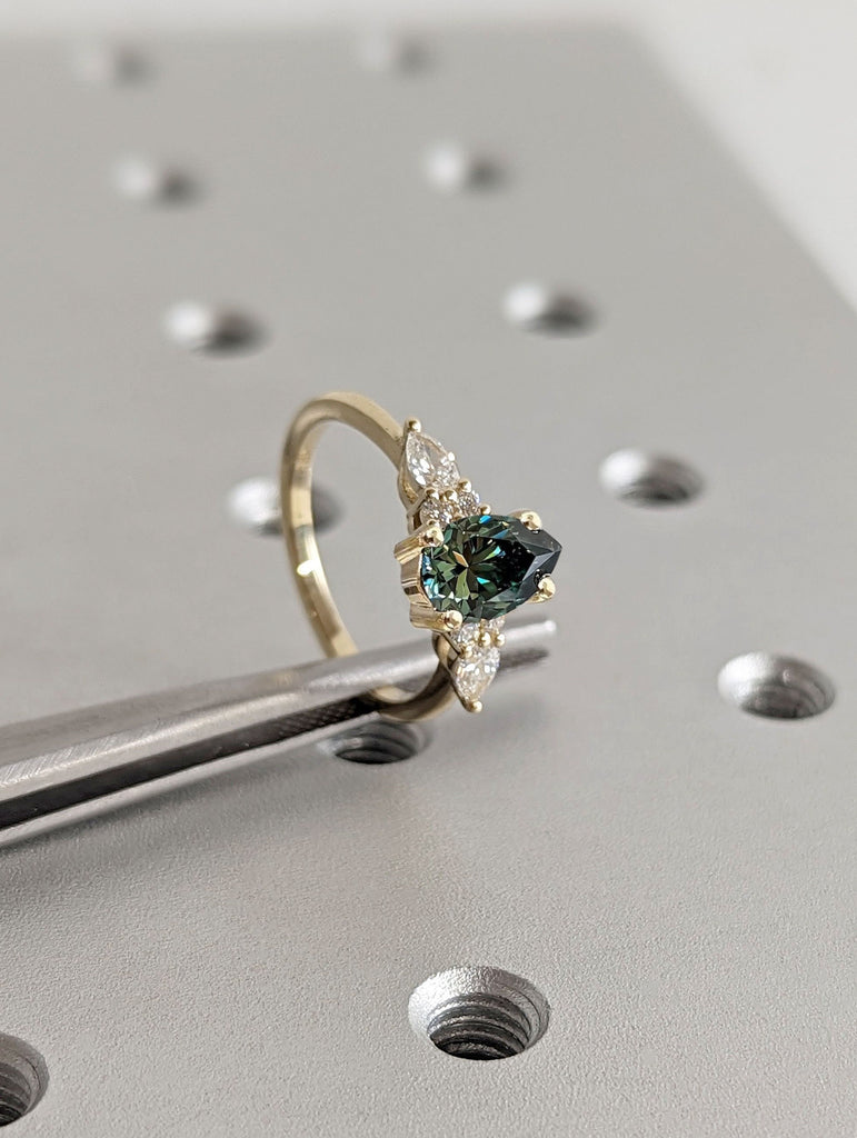 Art Deco Pear Cut Green Moissanite 14K Yellow Gold Ring for Her