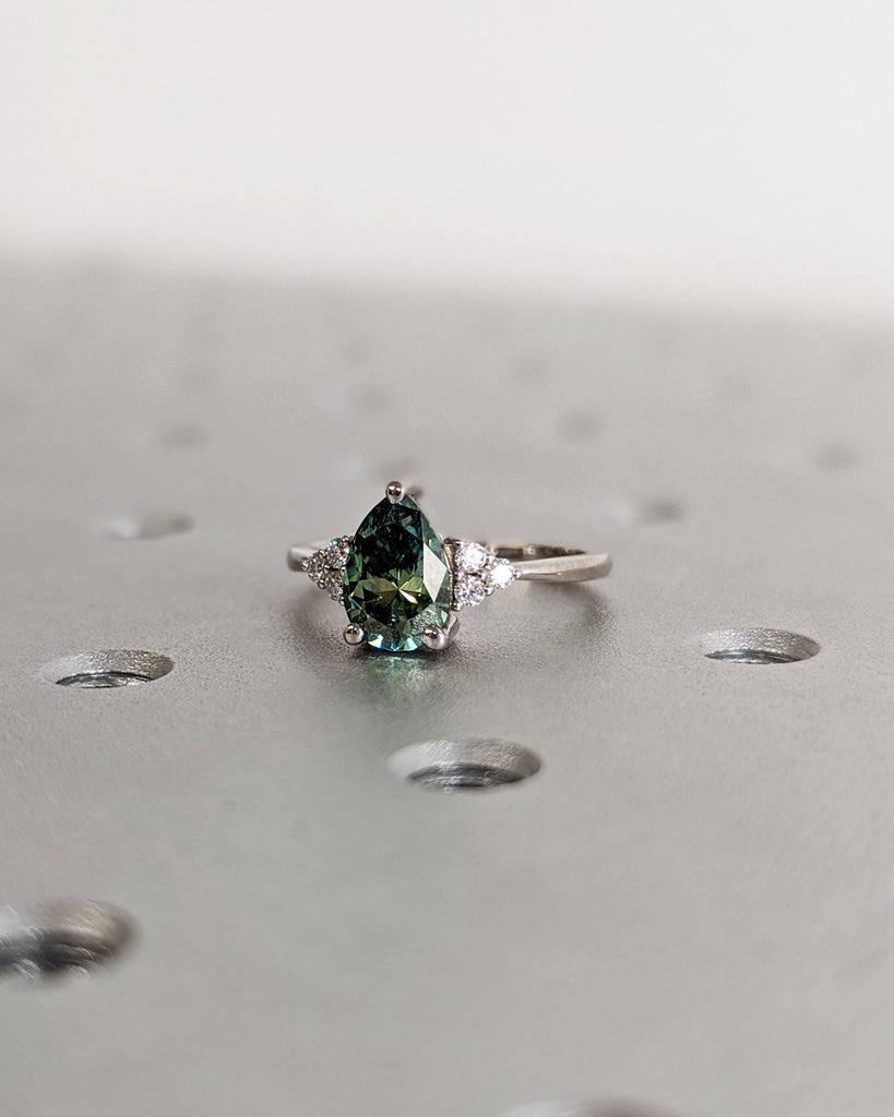 Pear Green Moissanite Engagement Ring, Heavenly Wedding Ring, Cyan Blue Moissanite Ring, Ring for Women, Anniversary Gift Ring, Cluster Ring