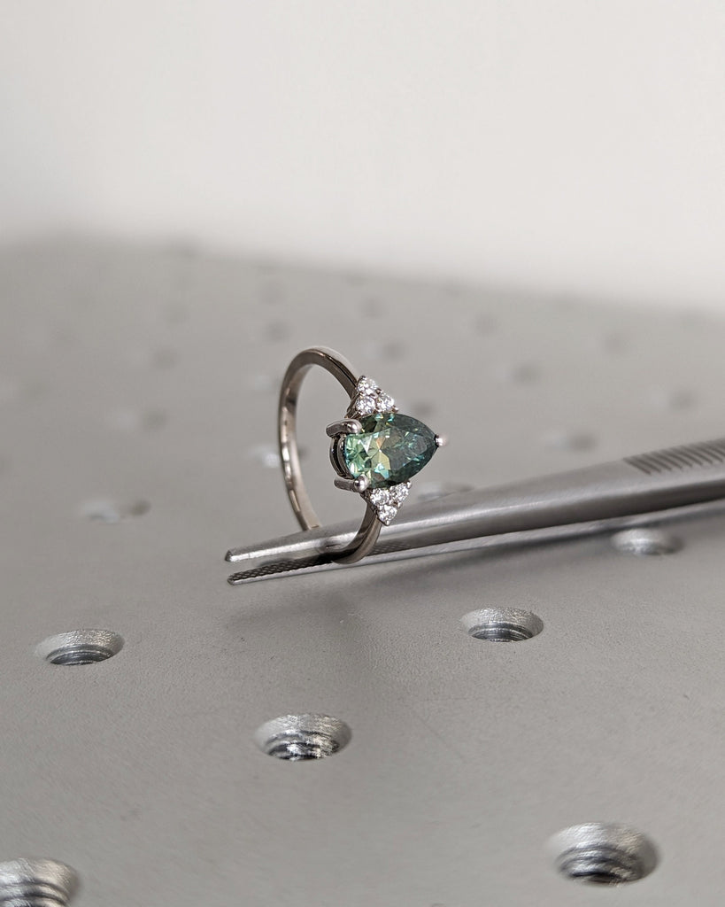 Pear Green Moissanite Engagement Ring, Heavenly Wedding Ring, Cyan Blue Moissanite Ring, Ring for Women, Anniversary Gift Ring, Cluster Ring