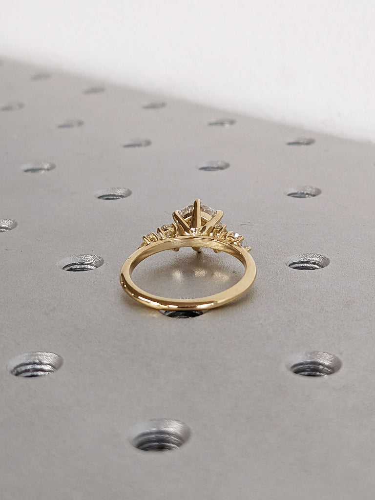 18K Yellow Gold Wedding Ring