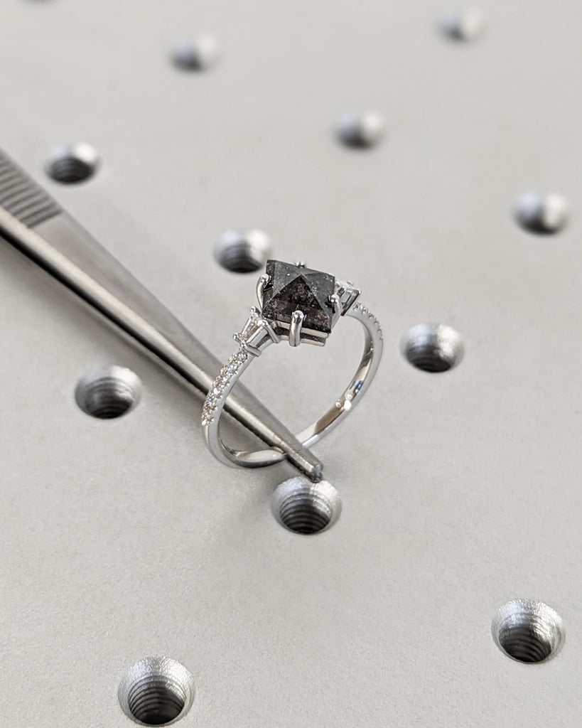 Raw Diamond Kite Baguette Diamond, Salt and Pepper, Unique Engagement Ring, Rose Cut Geometric Diamond Ring, 18k Gold, Custom Crafted Ring