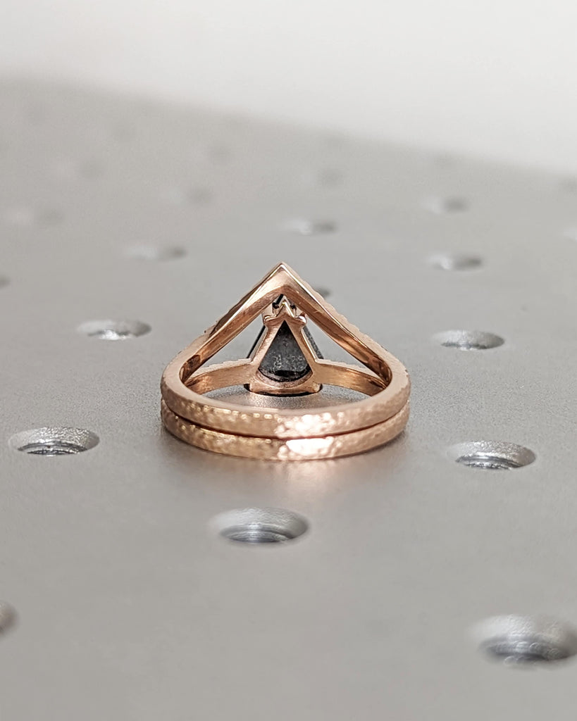 Raw Diamond Fan Cut Diamond, Salt and Pepper, Unique Engagement Ring, Rose Gold Geometric Diamond Ring, 14k Gold, Custom Handmade, Hammered