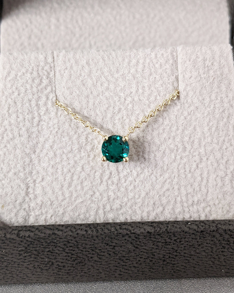 Round Pendant Dainty Necklace for Her Emerald May Birthstone