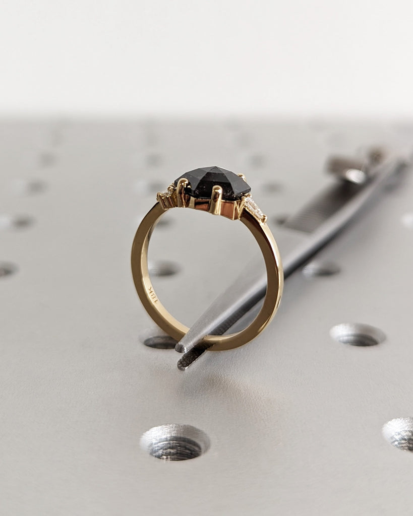 Cluster Ring in 18K Yellow Gold / Geometric Hexagon Grey Salt and Pepper Diamond Cluster Ring / Multi Stone Engagement Ring / Modern Design