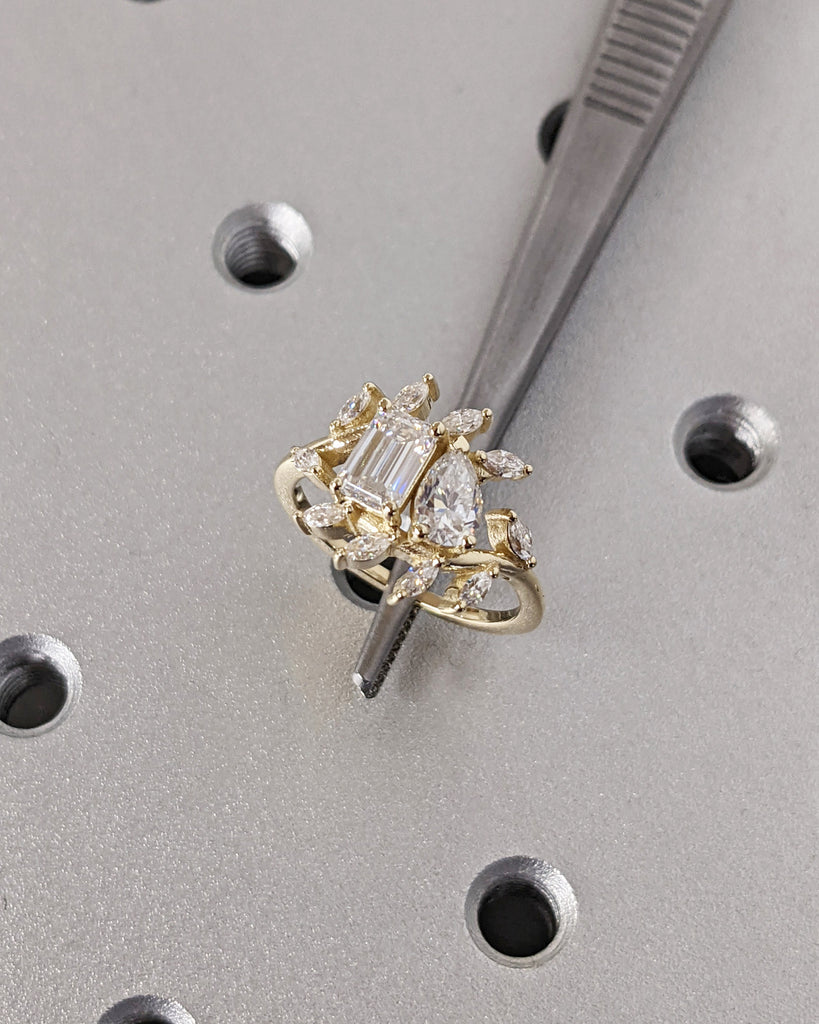 Toi et Moi Ring, Promise Ring, Lab Diamond Engagement Ring, Two Stone Ring, Wedding Ring, Anniversary Gift for Her, Unique Leaf Cluster Band