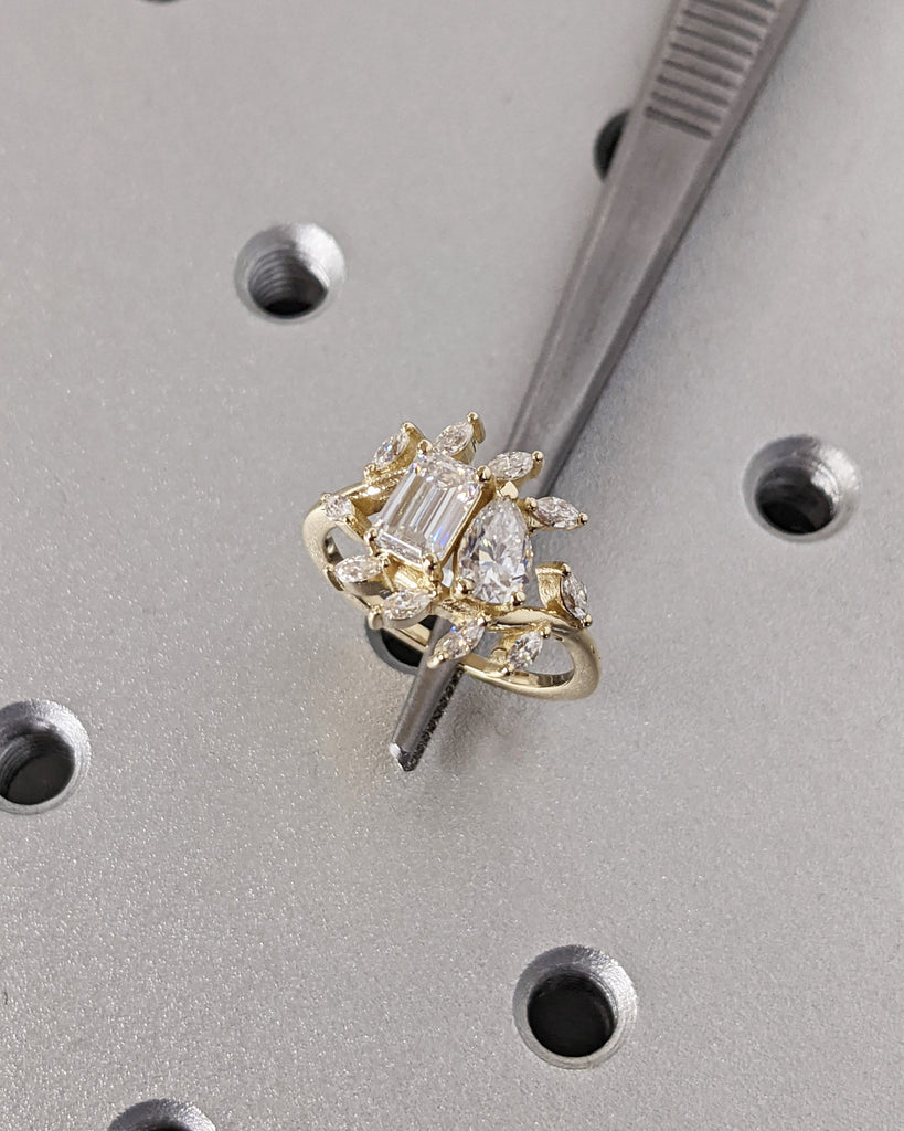 Toi et Moi Ring, Promise Ring, Moissanite Engagement Ring, Two Stone Ring, Wedding Ring, Anniversary Gift for Her, Unique Leaf Cluster Band