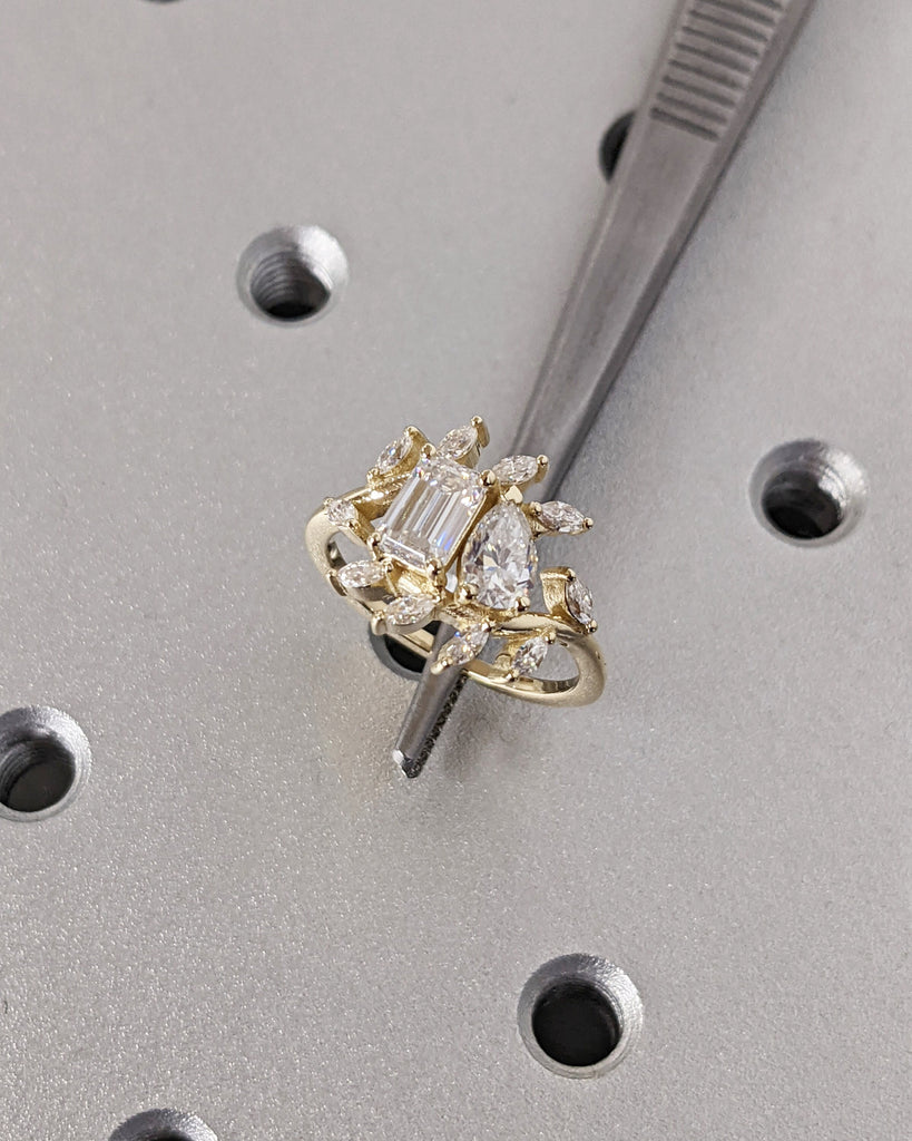 Toi et Moi Ring / Pear and Emerald Cut Moissanite Ring / Two Stone Engagement Ring / Marquise Leaf Cluster Ring / Unique Statement Gold Ring