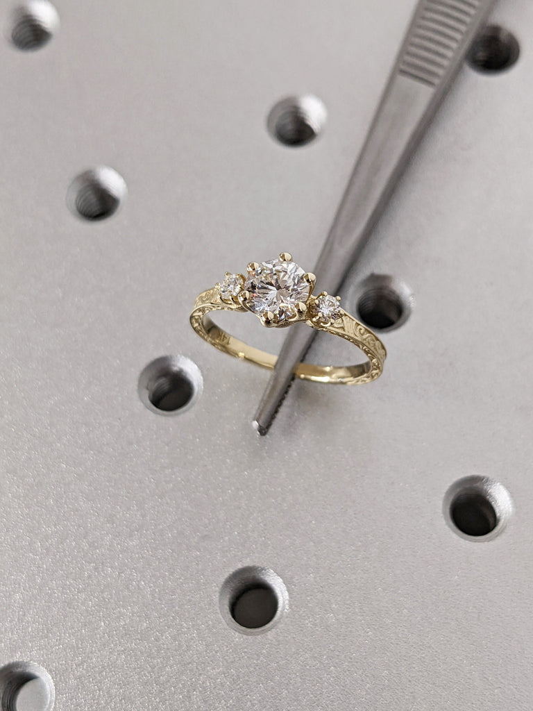 Lab Grown Diamond 14k Real Gold Moissanite Diamonds Dainty Round 3 Stone Engagement Ring, Cluster Ring, Filigree Band, Hand Carved, Trellis