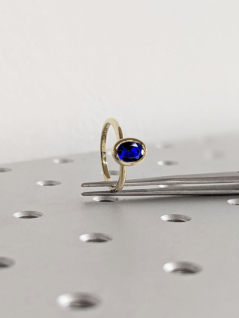 Unique 1ct Oval cut Lab Cultured Sapphire Solitaire 14K Yellow Gold Proposal Ring