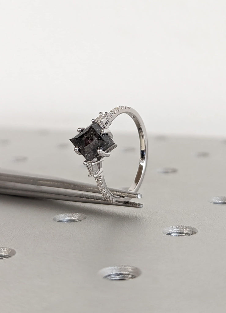 Raw Diamond Kite Baguette Diamond, Salt and Pepper, Unique Engagement Ring, Rose Cut Geometric Diamond Ring, 18k Gold, Custom Crafted Ring