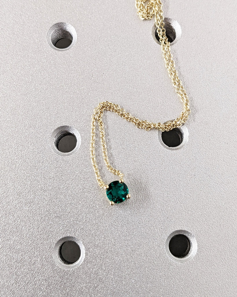 Solid Gold Emerald Pendant Necklace for Her | 18K Gold Chain Women Jewelry | May Birthstone Necklace | Timeless Round cut Solitaire Necklace