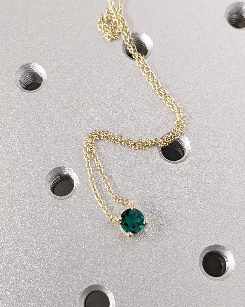 Solid Gold Emerald Pendant Necklace for Her | 18K Gold Chain Women Jewelry | May Birthstone Necklace | Timeless Round cut Solitaire Necklace