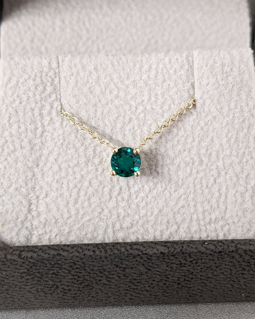 Emerald Round Necklace, 14K Real Gold, Emerald Necklace, Valentines Day Gift, Minimalist Necklace, Anniversary Gift, May Birthstone Necklace