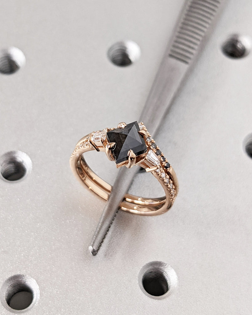 Galaxy Raw Salt and Pepper Diamond Ring- Kite Cut Diamond Engagement Ring Sets- Unique Bridal Geometric Diamond Promise Ring 14K Rose Gold