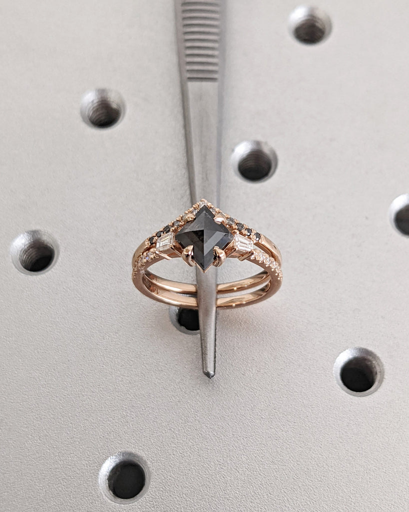 Galaxy Raw Salt and Pepper Diamond Ring- Kite Cut Diamond Engagement Ring Sets- Unique Bridal Geometric Diamond Promise Ring 14K Rose Gold