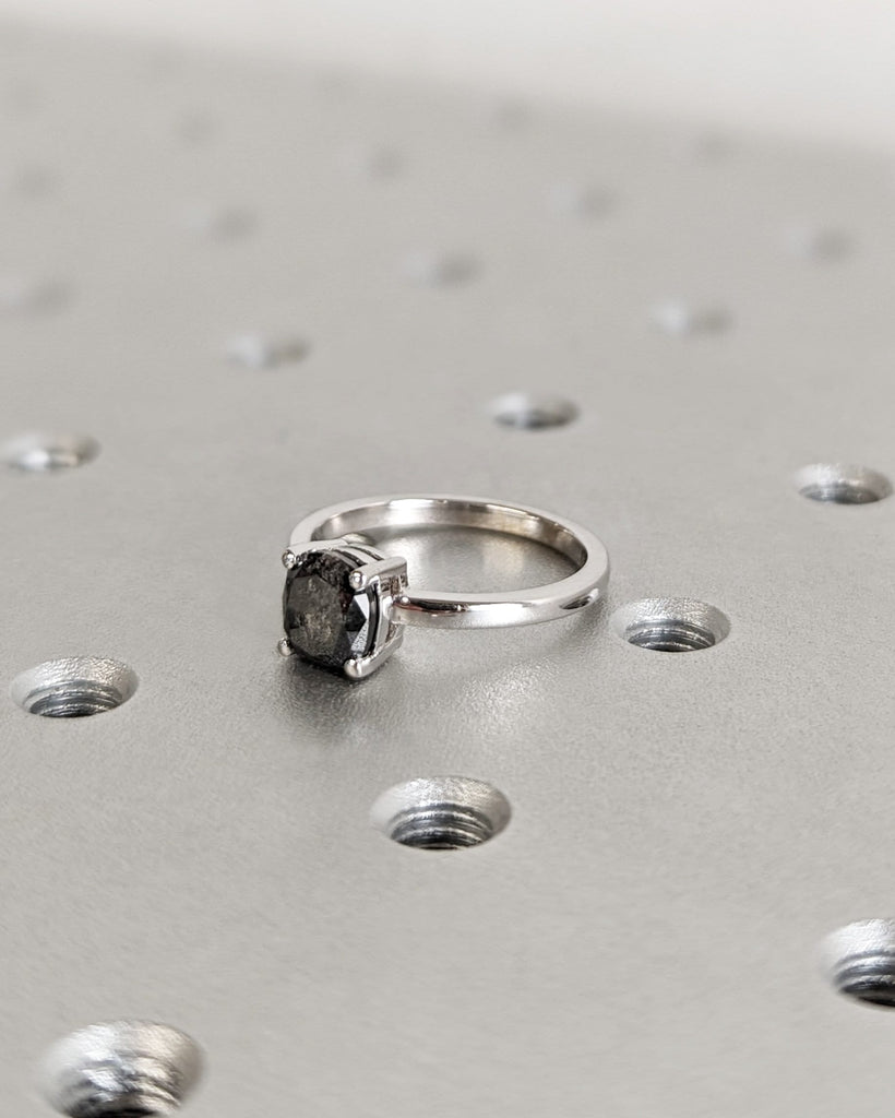 Solid Gold Cushion Salt and Pepper Engagement Ring, Vintage Solitaire Diamond Ring, 14K White Gold Ring, Minimalist Wedding Anniversary Ring