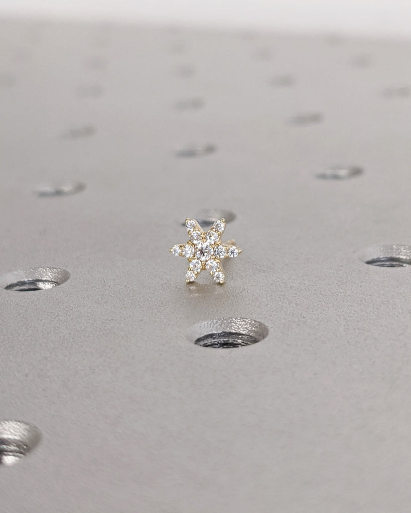 Moissanite Earring / 14k Gold Earring / Moissanite Cluster Earring / Nature / Flower Design Diamond Earrings / Anniversary Gift Idea / Studs