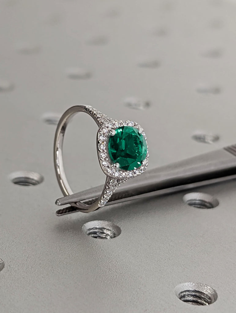 1.5ct Round Lab Emerald Moissanite Cushion Halo Statement Cocktail Ring for Her White Gold Platinum Wedding Band