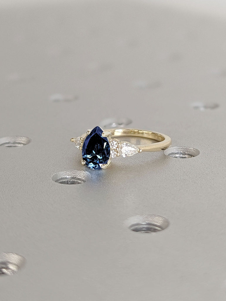 1ct pear cut Blue Sapphire 14K Yellow Gold Moissanite Clusters Engagement Ring
