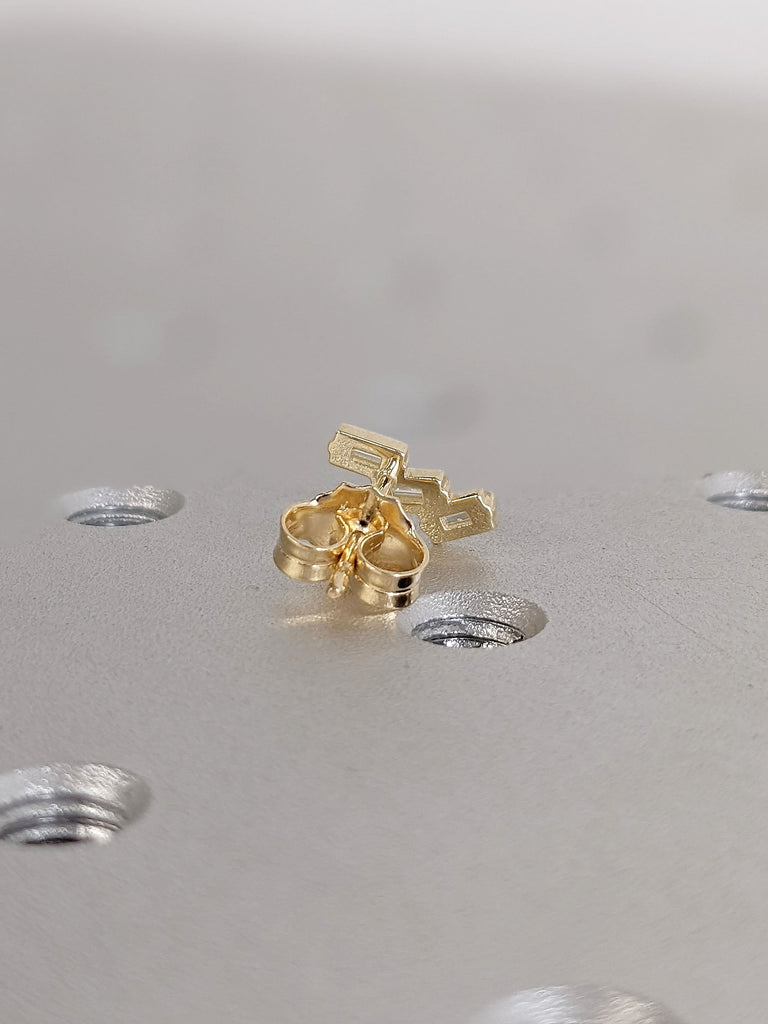 Yellow Gold Screw Back Studs Womens Lab Grown Diamond Cluster Earrings