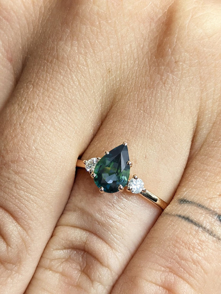 Montana Sapphire Gold Ring, Pear Cut Natural Sapphire Ring, Accent Diamonds/Moissanites, Vintage Blue Green Teal Peacock Sapphire Engagement