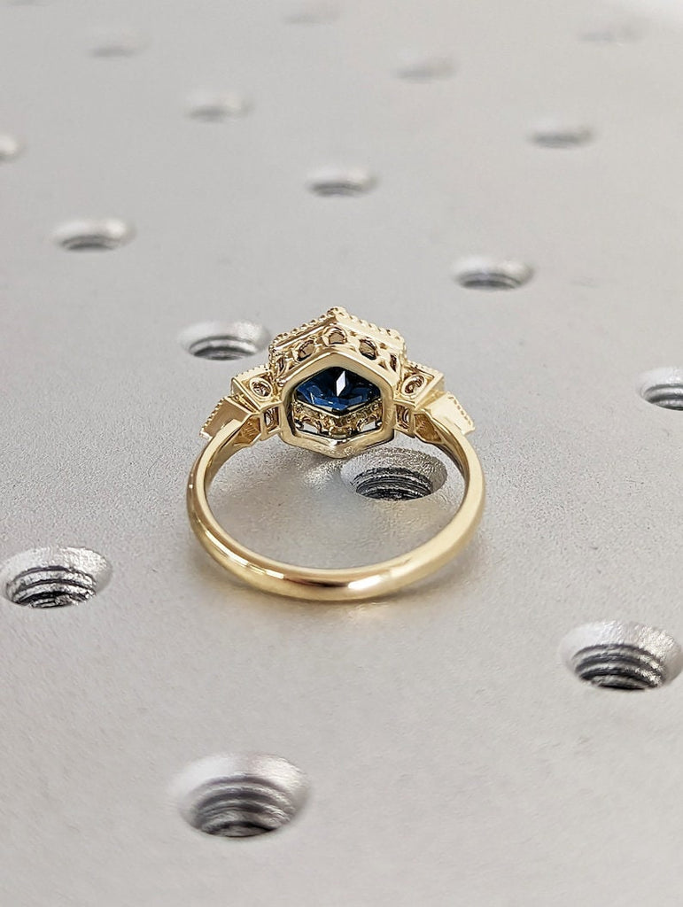 Vintage Sapphire Ring, Blue Gemstone Wedding Ring, Round Cut Gold Ring, Handmade Jewelry, Gift for Her, September Birth Sapphire Stone Ring