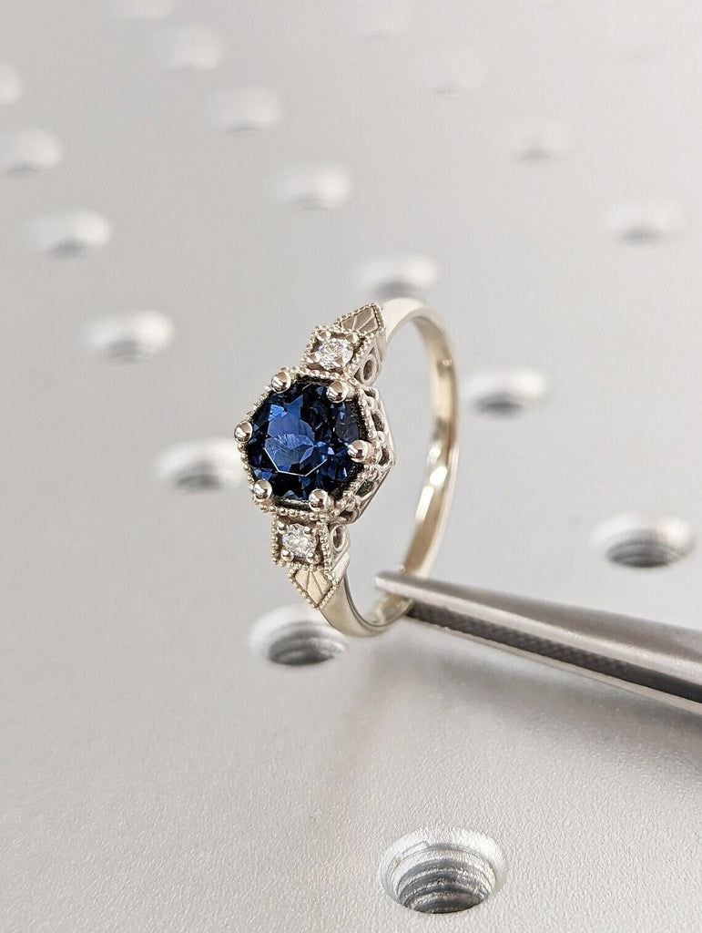 Vintage Sapphire Ring, Blue Gemstone Wedding Ring, Round Cut Gold Ring, Handmade Jewelry, Gift for Her, September Birth Sapphire Stone Ring