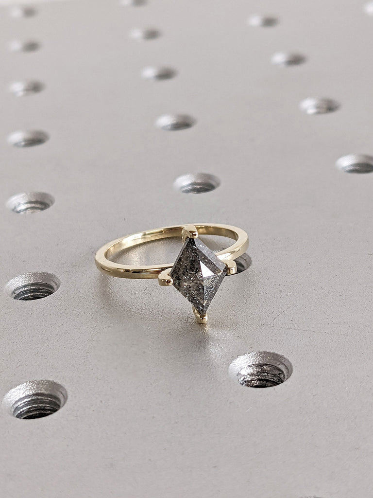 Kite Salt and Pepper Galaxy Diamond Solitaire Hidden Halo Women Cocktail Promise Ring Dainty Yellow Gold Band