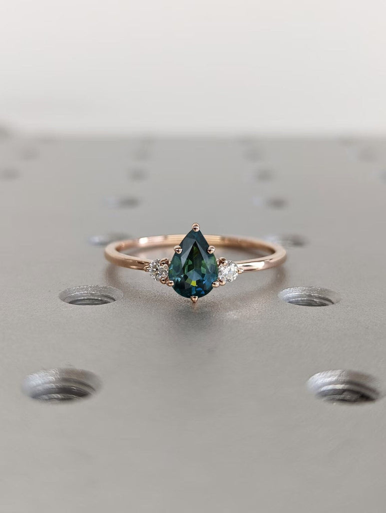 Montana Sapphire Gold Ring, Pear Cut Natural Sapphire Ring, Accent Diamonds/Moissanites, Vintage Blue Green Teal Peacock Sapphire Engagement