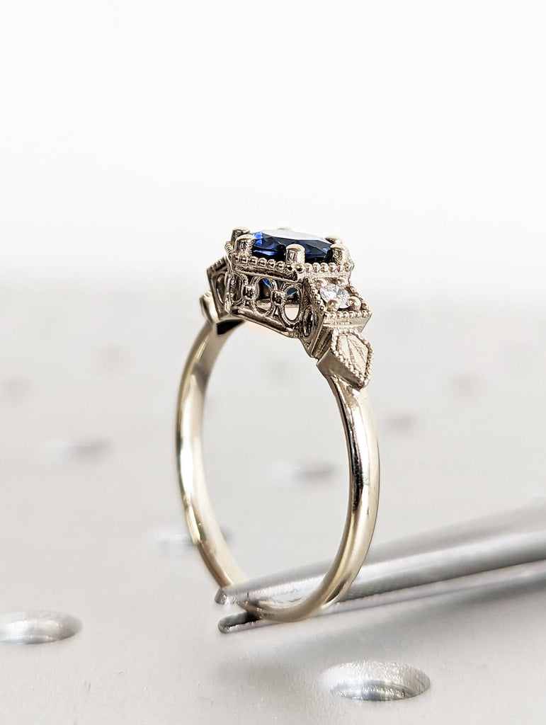 Vintage Sapphire Ring, Blue Gemstone Wedding Ring, Round Cut Gold Ring, Handmade Jewelry, Gift for Her, September Birth Sapphire Stone Ring