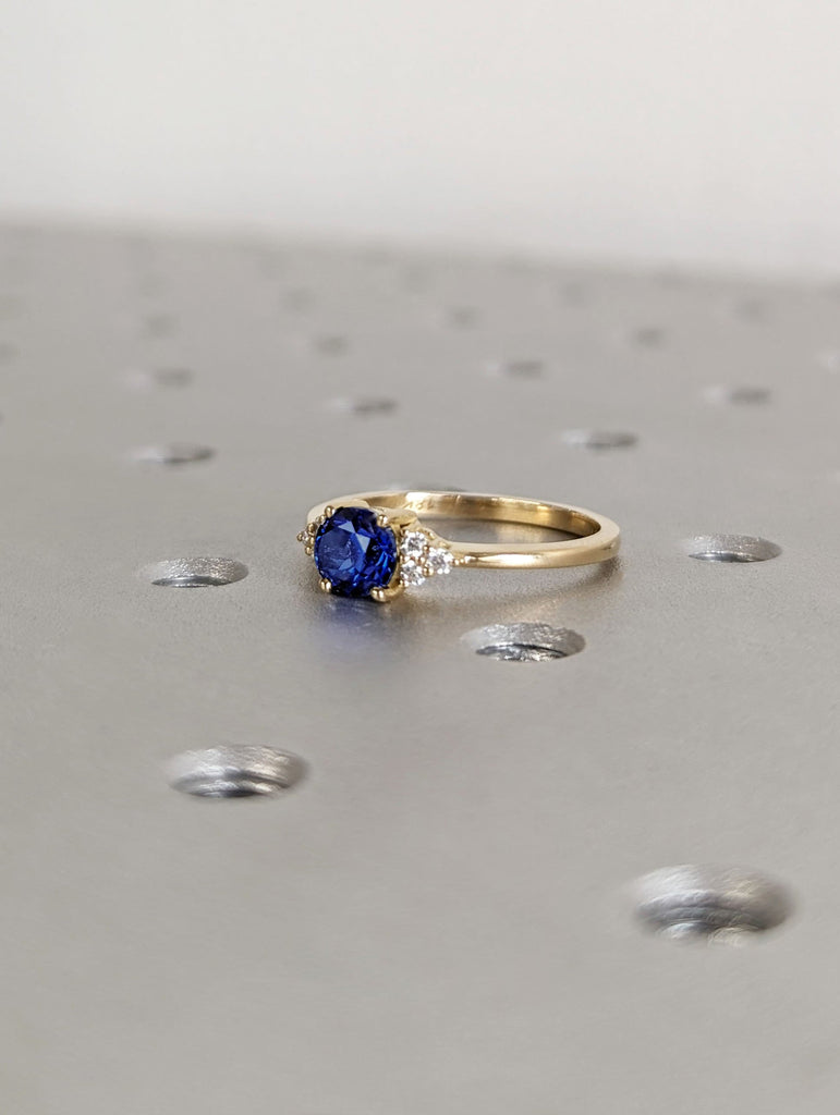 Art Deco Round cut September Birthstone Lab Sapphire Diamond Cluster Women Proposal Ring 14K Yellow Gold Band