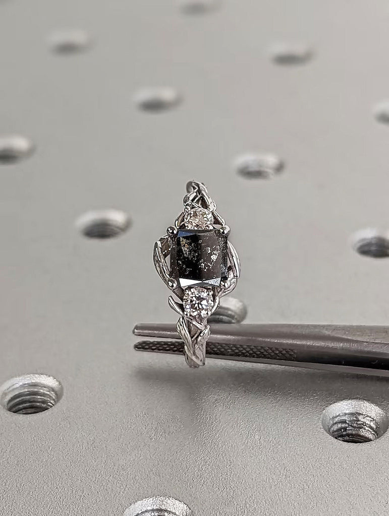 1ct Princess cut Salt and Pepper Diamond 14K 18K White Gold Platinum Women Wedding Anniversary Ring