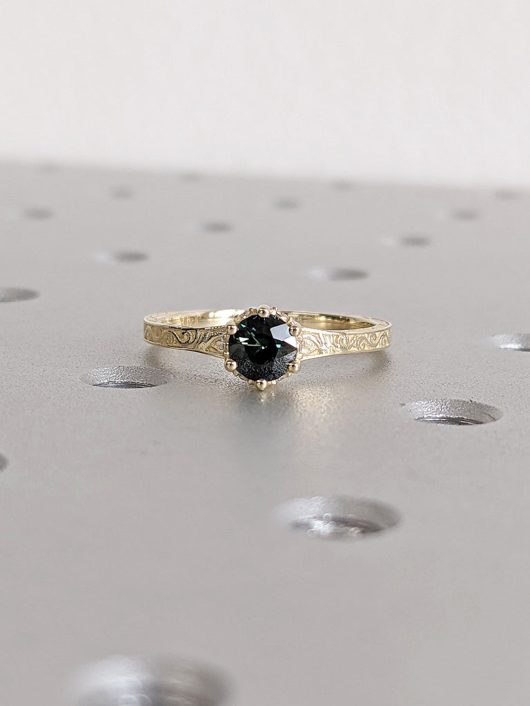 Natural Montana Peacock Sapphire Round cut Yellow Gold Engagement Ring for Her