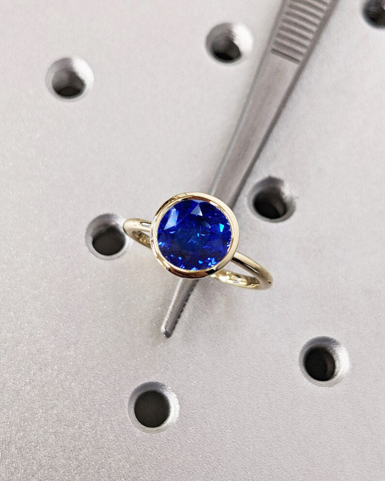 Art Deco Blue Sapphire Engagement Ring For Her - Vintage Sapphire Promise Ring - Solid Gold - September Birthstone - Bezel Set - Minimalist