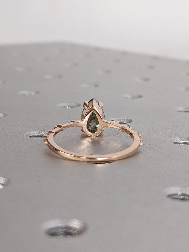 Pear cut Green Moissanite Minimalist Women Wedding Anniversary Ring | 14K 18K Rose Gold Floating Bubble Distance Band | Alternative Bridal